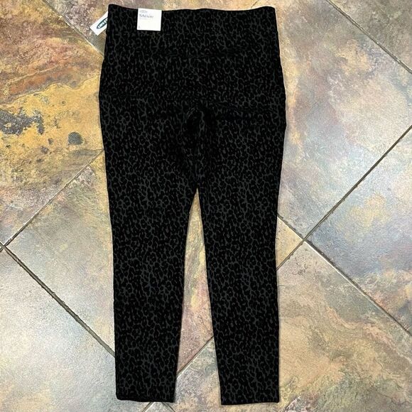 New NWT Old Navy Stevie High Rise Flock Black Leopard Leggings Large - Picture 12 of 13